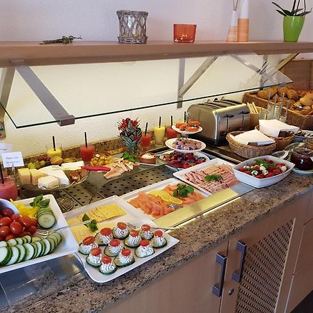 Landhotel Sonnenhalde Bad Boll Ngoại thất bức ảnh