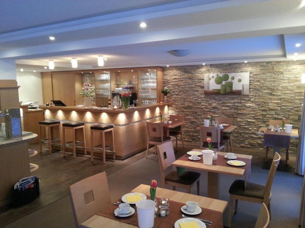Landhotel Sonnenhalde Bad Boll Ngoại thất bức ảnh