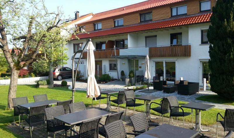Landhotel Sonnenhalde Bad Boll Ngoại thất bức ảnh